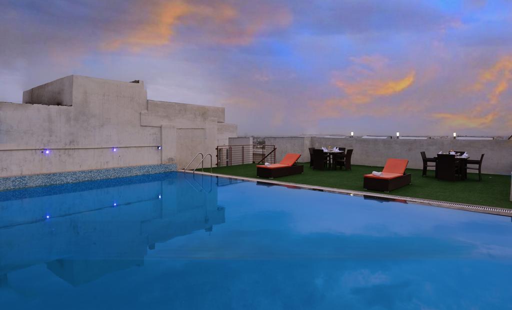 Hotel Jagrati Ananta Express à Jaipur Extérieur photo