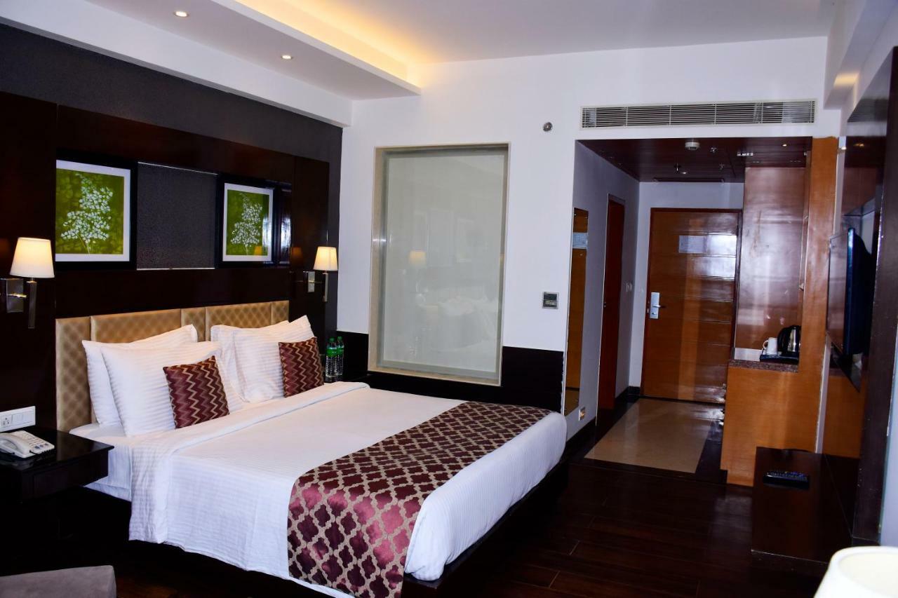 Hotel Jagrati Ananta Express à Jaipur Extérieur photo