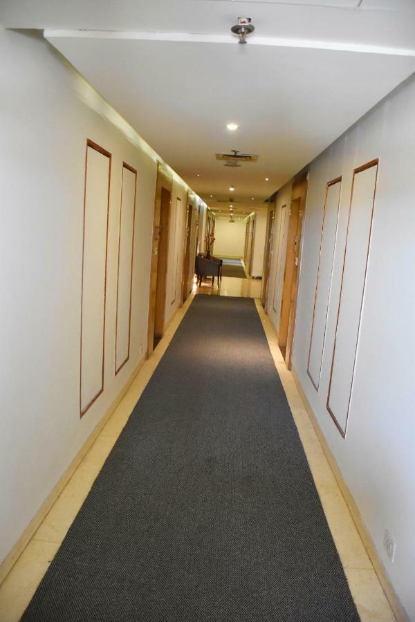 Hotel Jagrati Ananta Express à Jaipur Extérieur photo